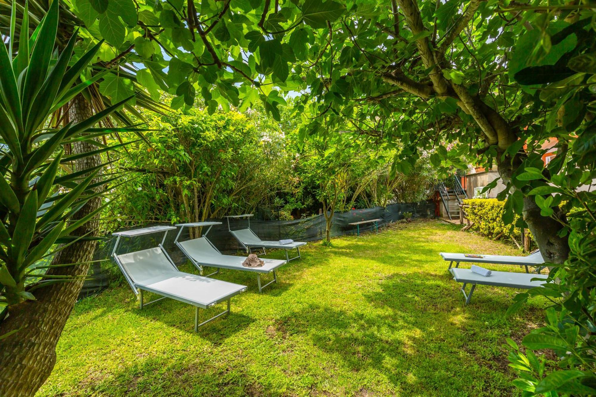 La Terrazza Sul Giardino Apartment Procida Exterior photo